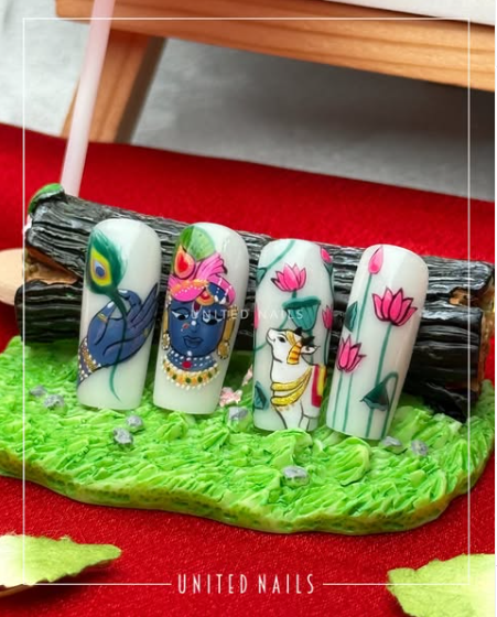 united nails